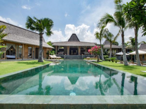  Villa Mannao  North Kuta